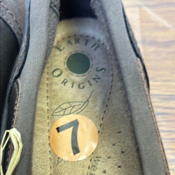 Earth Origins Brown Flats with Comfort Strap - Picture 6 of 6